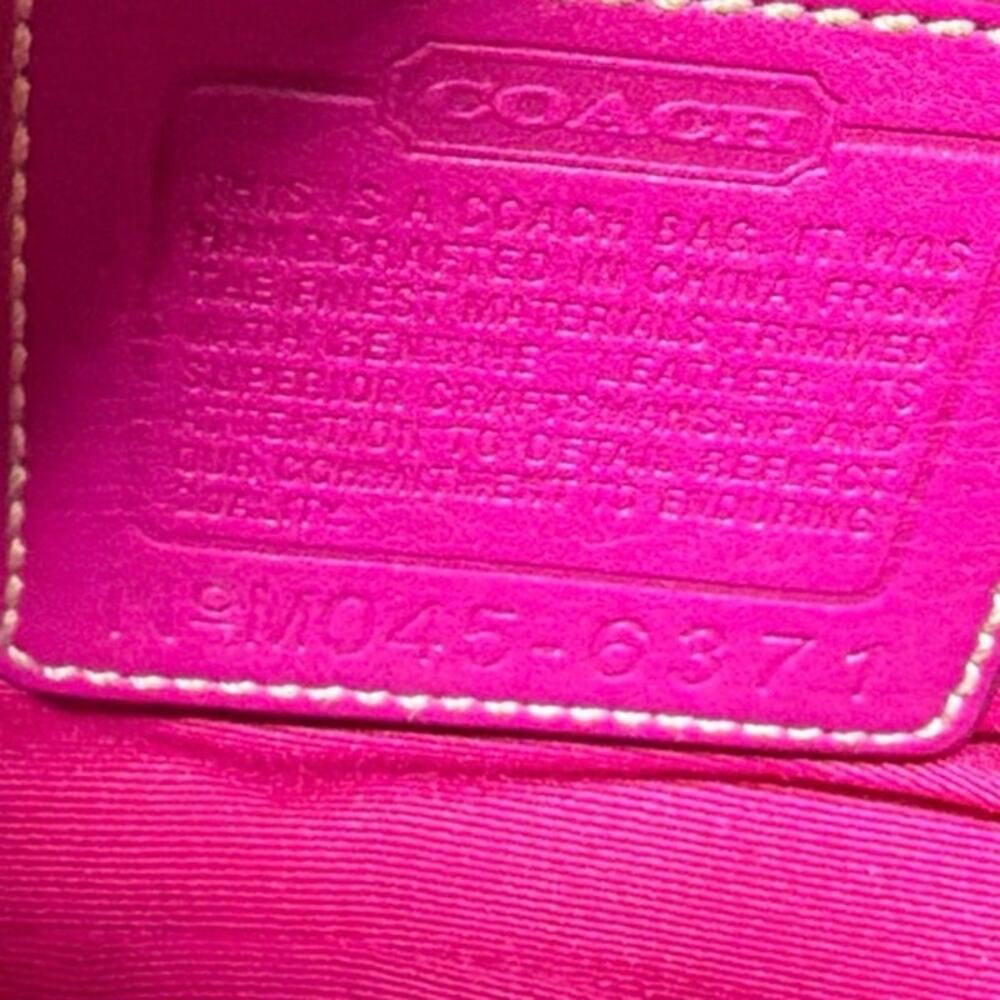 Coach Hampton Signature Baguette Demi Shoulder Purse in HOT PINK 6371 - Picture 15 of 16